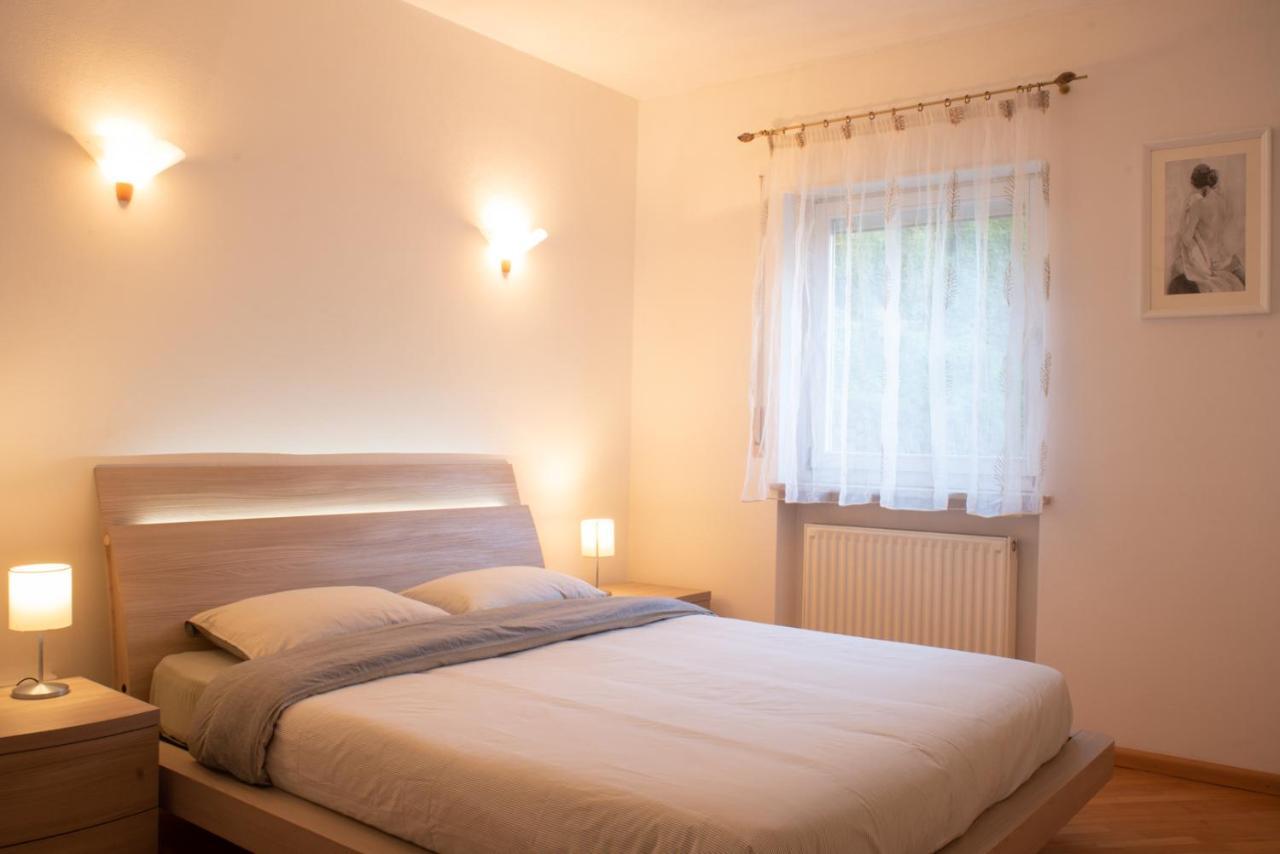 Strategic Apartment - Near Bolzano Prato all'Isarco المظهر الخارجي الصورة
